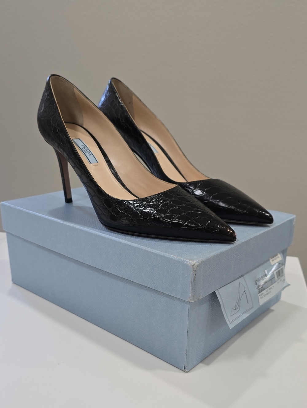 *NEW* Prada Black Croc-Embossed Leather Pointed-Toe Pumps